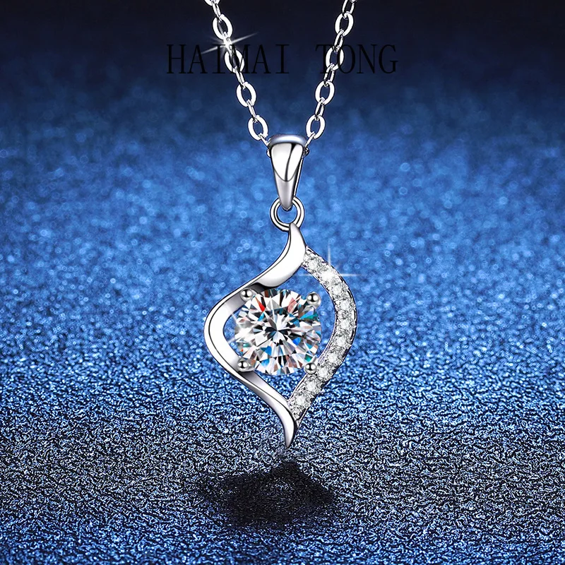 

HAIMAITONG PT950 платиновый трансграничный, ожерелье с подвеской из муассанита в форме любви, влюбленный в первый прицел 1-каратный муассанит
