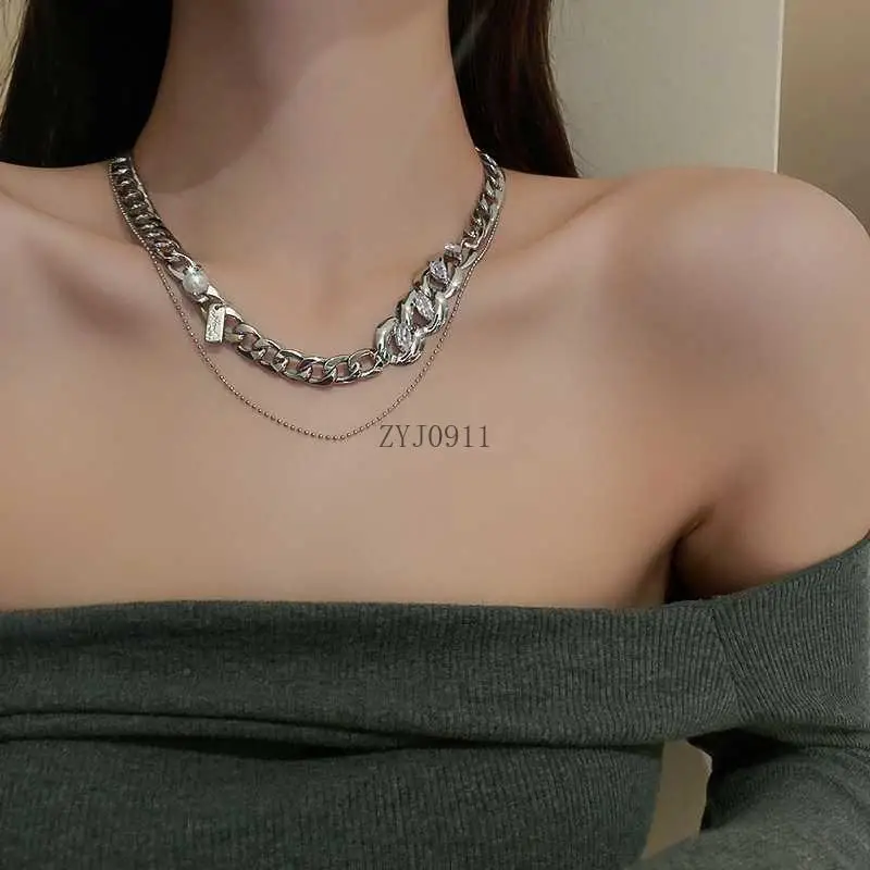 ダイヤモンドセット スプライシング スターリング シルバー キューバ ネックレス レディース ライト ラグジュアリー ニッチ ハイエンド 二層鎖骨チェーン