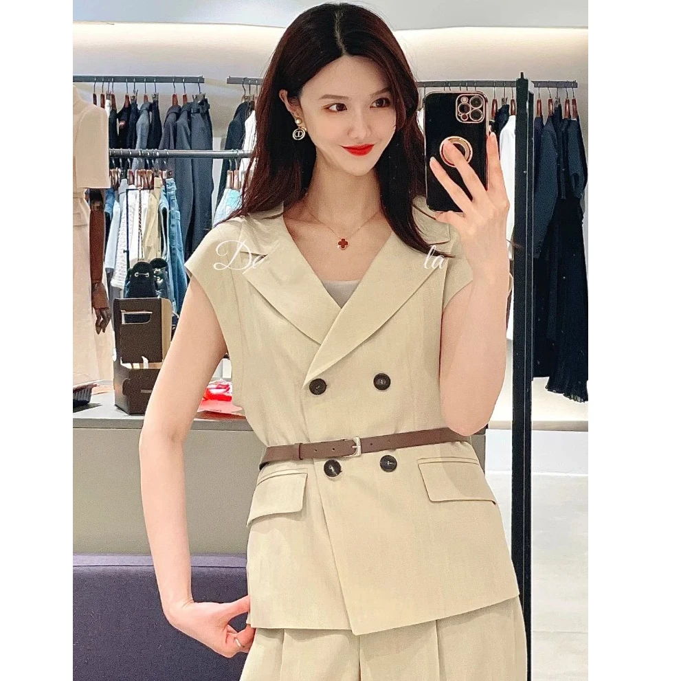 

Женский летний костюм Ele Elite с прямыми брюками с застежкой на талии и жакетом Svel в двух цветах