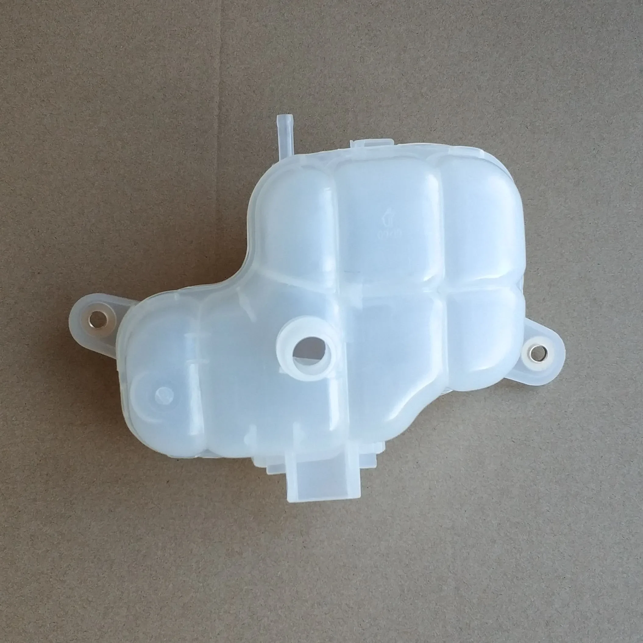 Coolant Reservoir Expansion Tank For Opel Adam Corsa E 13357140 1304036