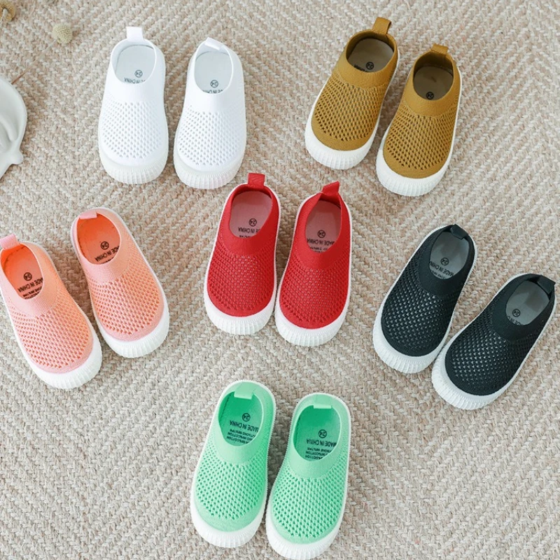 

Детская зимняя повседневная обувь2025, новая дышащая обувь на плоской подошве с сеткой, детская повседневная обувь, уличная мужская и женская универсальная спортивная обувь