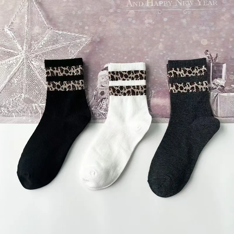 3/9 Pairs female Fashionable Leopard Print Mid Tube Socks Soft Comfortable All Seasons Odor Proof Sweat Absorbing Casual Socks