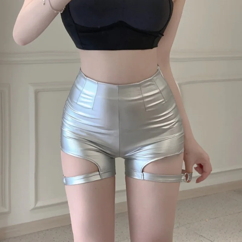 

Summer Fashion New Women's Elegant Design High End PU Shorts Sexy Spicy Girl High Waisted Outerwear Street Bag Hip Shorts