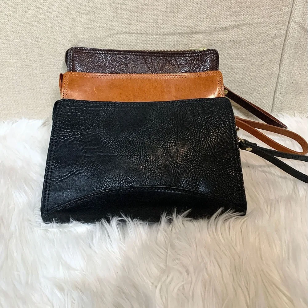 

New Retro Bison Leather Versatile Simple Men's Clutch Bag Wrist with Bluetooth Headset High Fashion Genuine Leather Clutch Bag