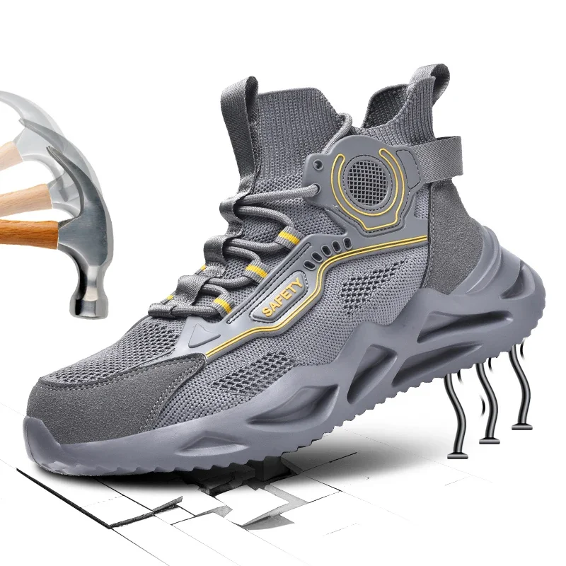 

The new large-sized safety men's and women's shoes are shockproof and puncture-resistant, making them fashionable and casual
