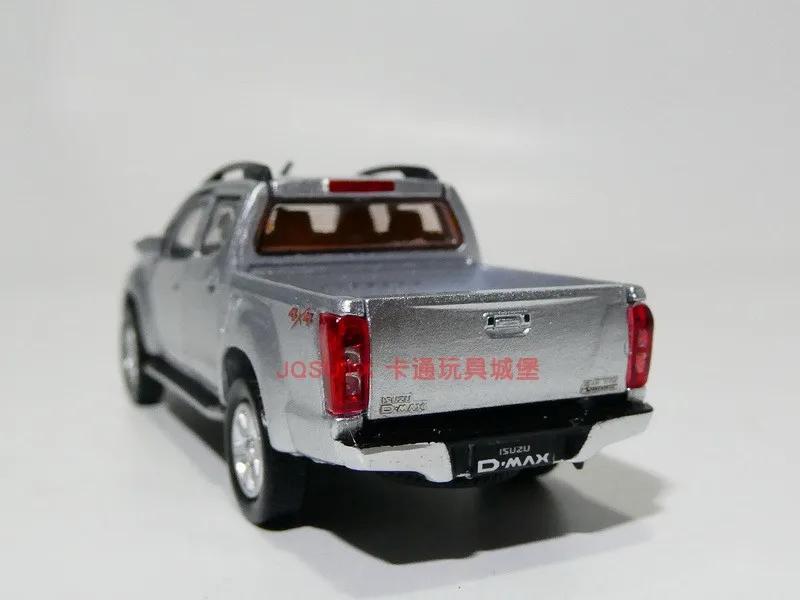 BM 1:64 ISUZU Pickup ISuzu D-MAX toy model car finished alloy open door silver