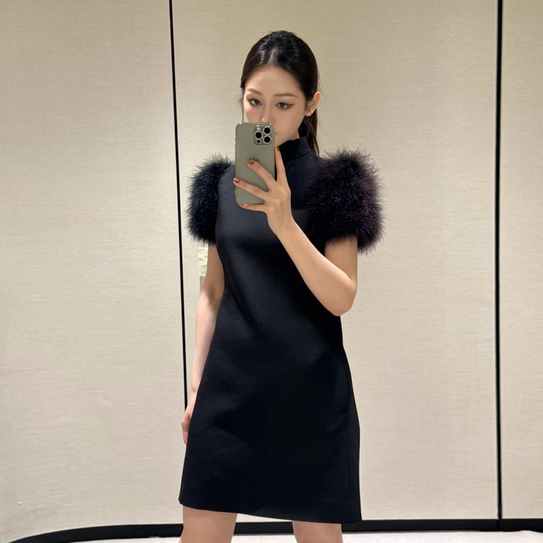 

Alluring Firebird Feather Dress Mummy Silk Fabric Seductive Rich Girl Skirt Short Sleeve French Style Fashionable All Se...