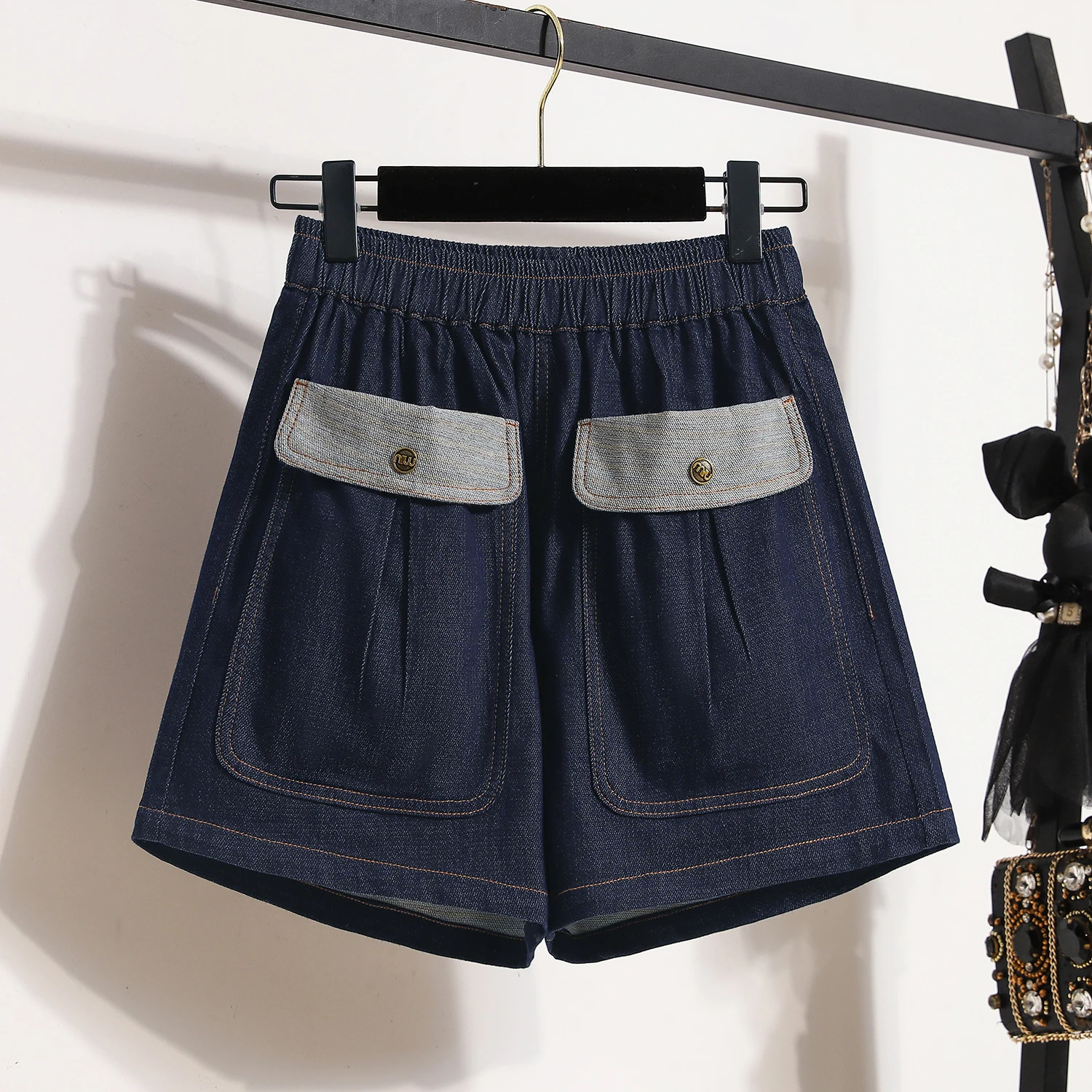 

Women Large Size Denim Shorts Summer Elastic High Waisted Loose Casual Wide Leg Pants Retro Contrasting Color Short Jeans