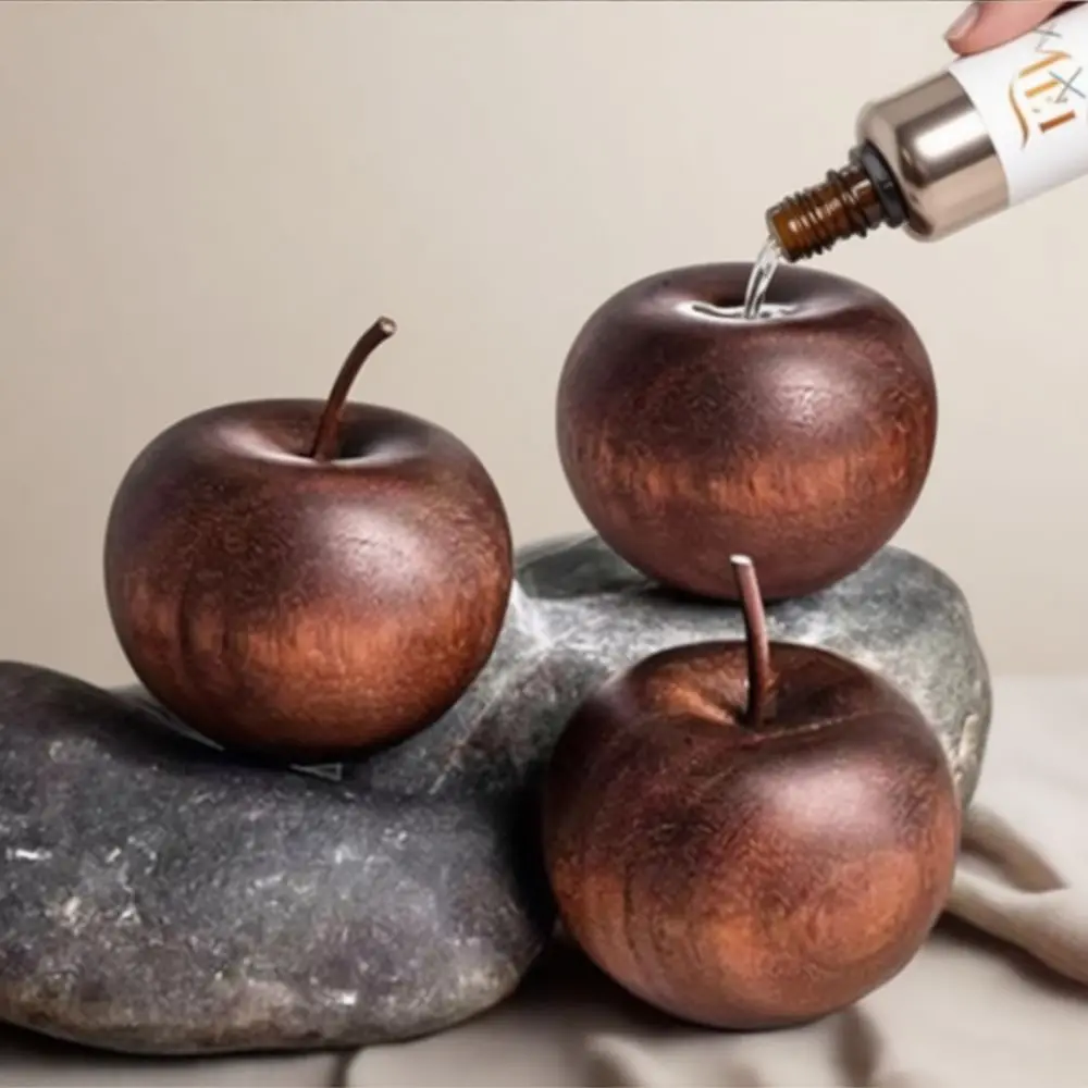 Decorative Wooden Essential Oil Diffuser Eco Friendly Aromatherapy Ornament Natural Pine Wood Air Freshener For Car Study
