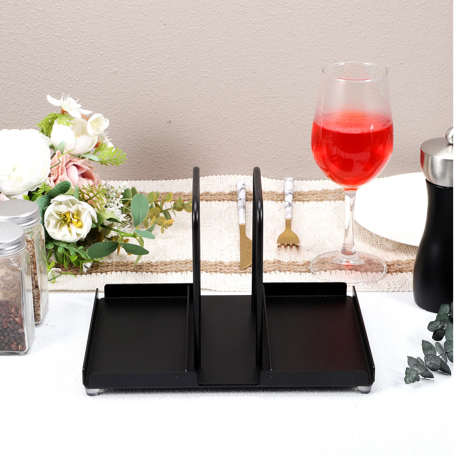 

Kitchen Storage Rack Napkin Salt Pepper Holder Black Multi Purpose Condiment Caddy Shelf ganize Spices Containers Countertop