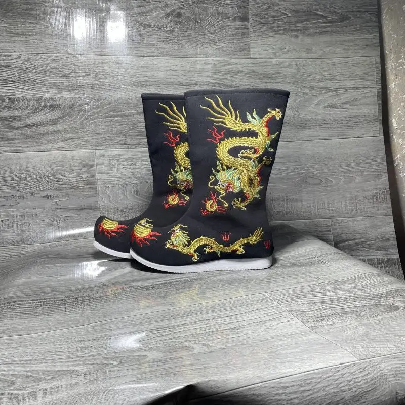 Buty z czarnym smokiem Opera chińska Buty cesarskie dla dorosłych Płaskie buty do zabawy filmowej na scenie Buty z haftem