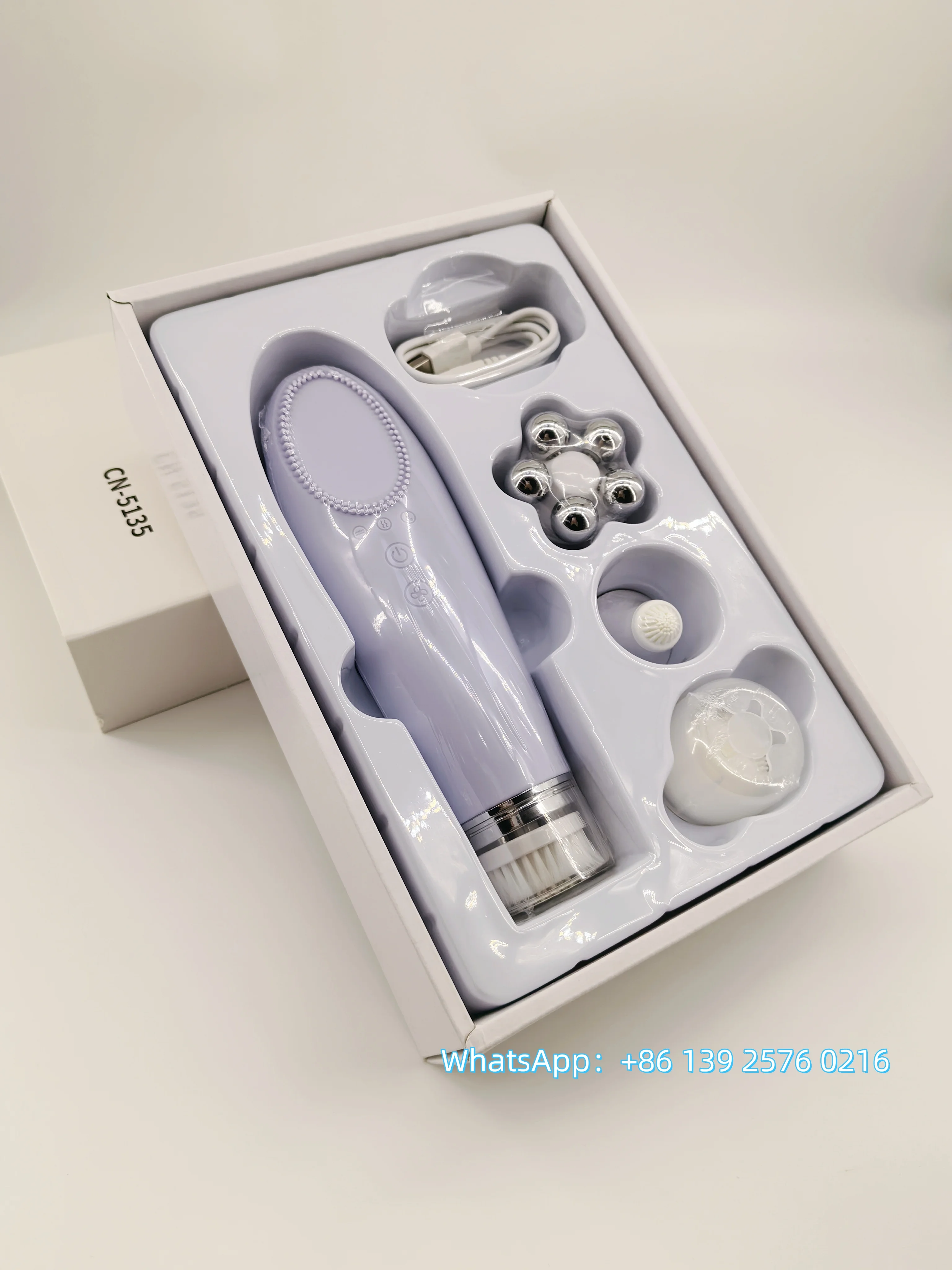 

High Frequency Vibration Warm Facial Brush Cleanser Pore Cleaner Electric Face Washing Household Face And Eye Care Instrument