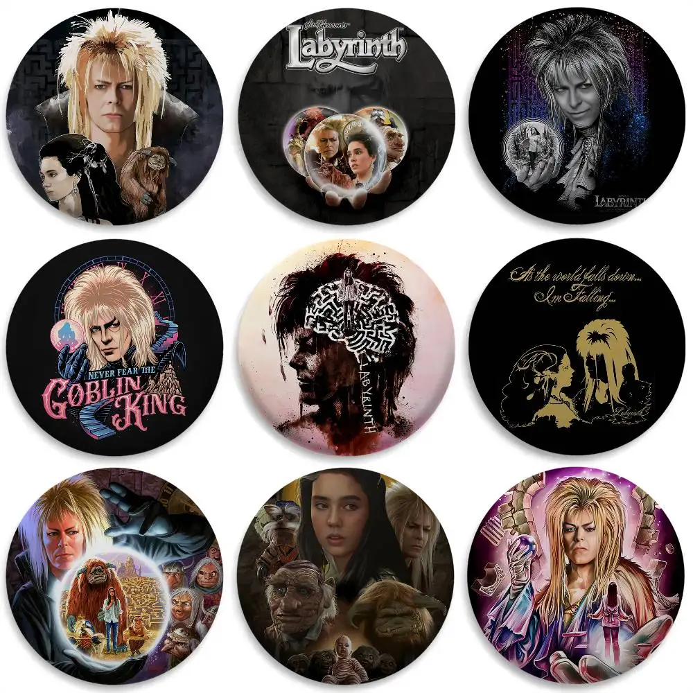 

Fantasy Film L-Labyrinth Badges Round Exquisite Badge Brooches Creative Pins For Clothes Hat Backpack Gift Accessories