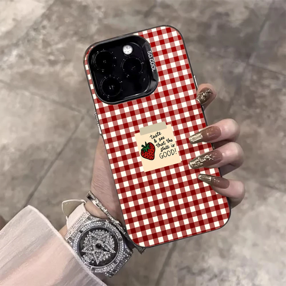 Niedliche Erdbeer-Karo-Hülle für iPhone 16 17 15 Pro Max Hüllen iPhone 17 11 12 13 ProMax 14 15 16 Plus 8 XS XR Stoßfeste Schutzhüllen – Detail 4