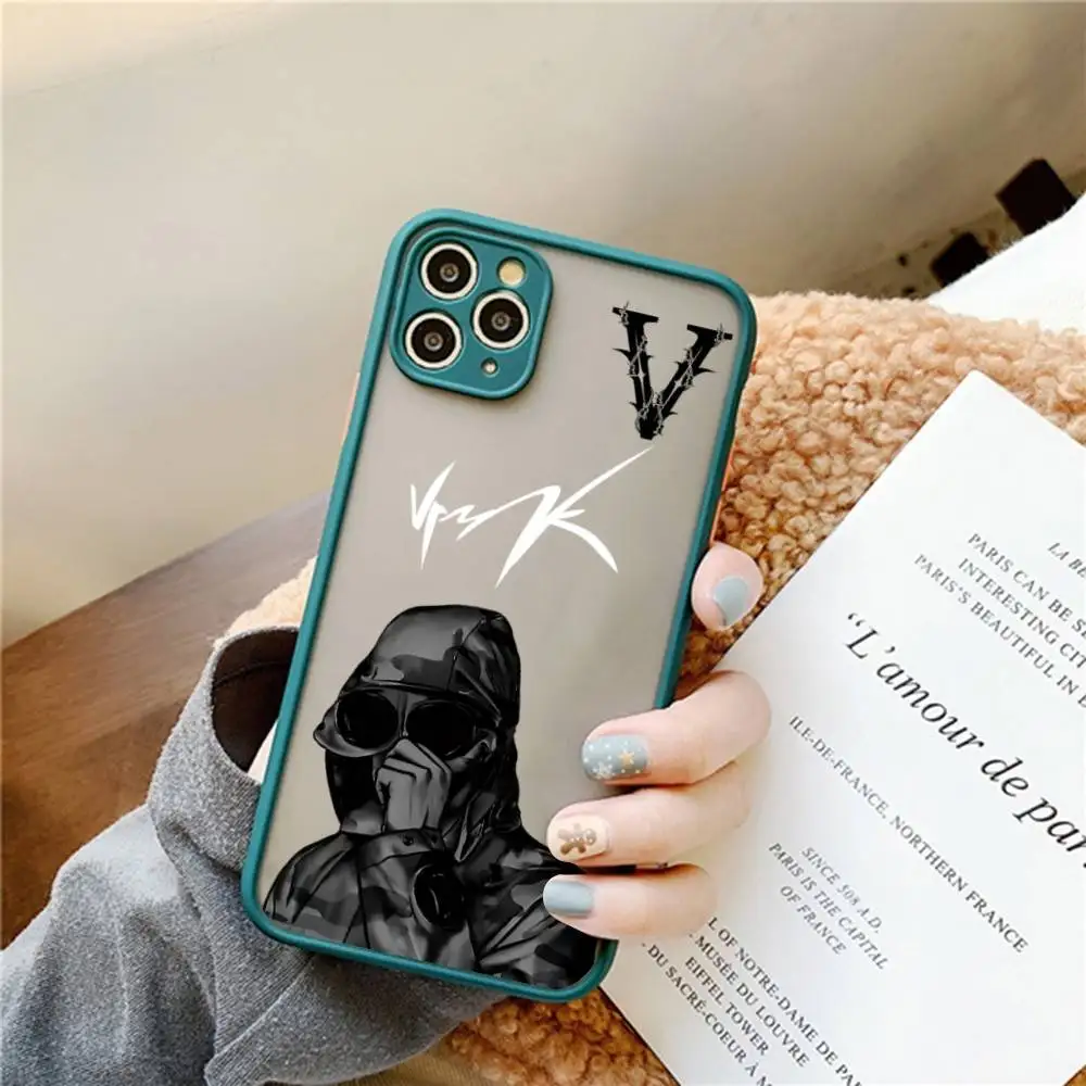 เคสโทรศัพท์ VRUNK รุ่นฮิต สำหรับ iPhone 16 15 14 11 12 13 Pro Max X XS  แบบใสกึ่งด้าน