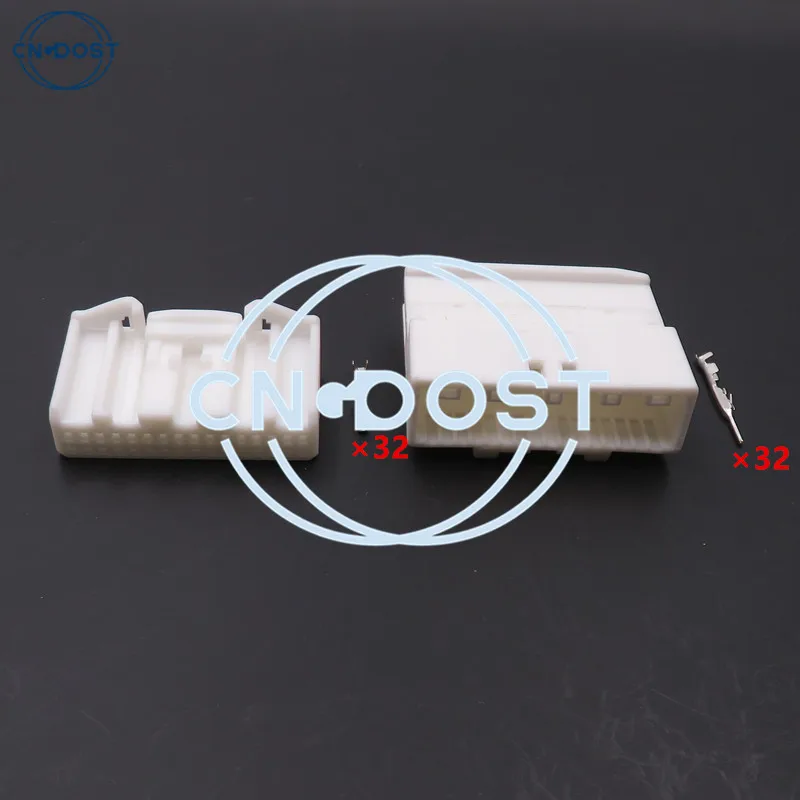 

1 Set 32 Pin Automotive Navigation Central Control Instrument Electrical Plug AC Assembly Auto Car Connector 1318747-1