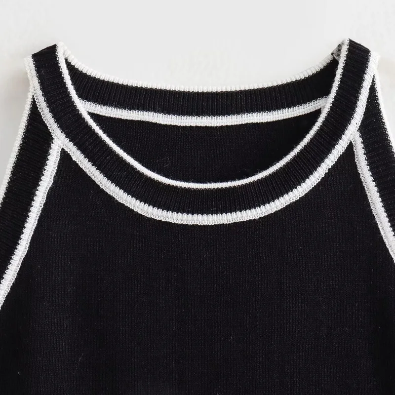 TRAF Sweaters For Women Short Off Shoulder Black Sweaters Summer Knitwear Lady Sweater Crop Knit Halter Neck Cozy Pullovers 2024