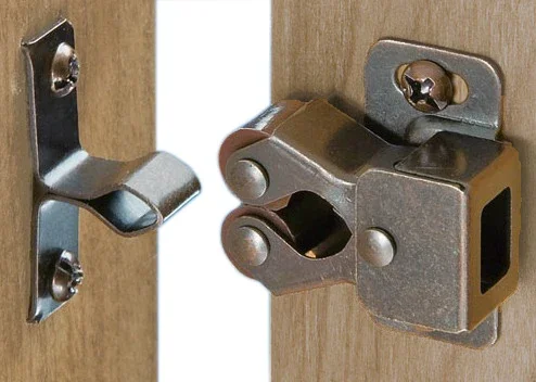 Furniture Door stoppers antique copper color Cupboard Cabinet Door roller Latch Twin Double Catches with striker and free Screws