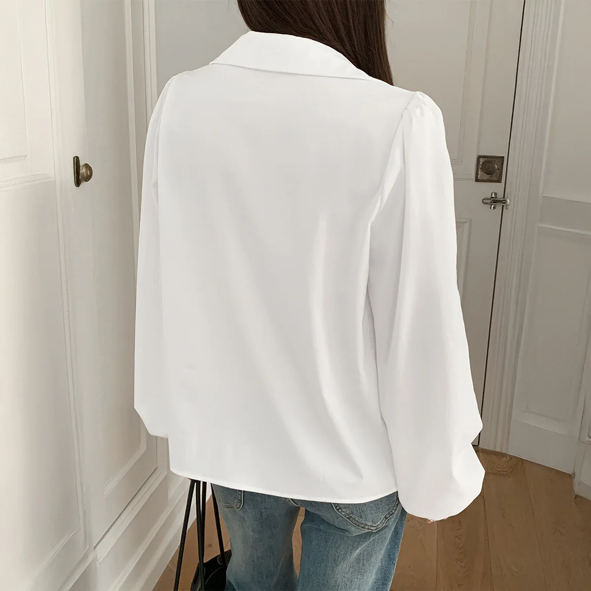 Spring Autumn Solid Elegant Single-Breasted  Lantern Sleeve Shirt White Turn-down Collar Long-Sleeve Women's Blouse Office Lady