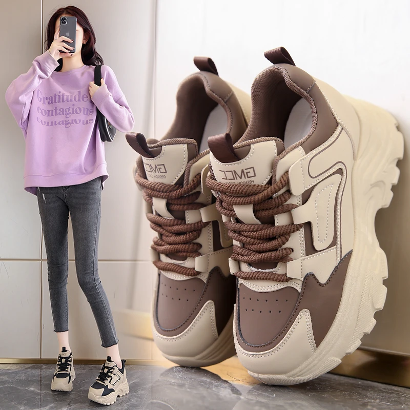 

2024 New Summer and Autumn Thick Sole Dad Shoes Women's Inner Height Increase Lightweight Sports Shoes Small and Casual Shoes