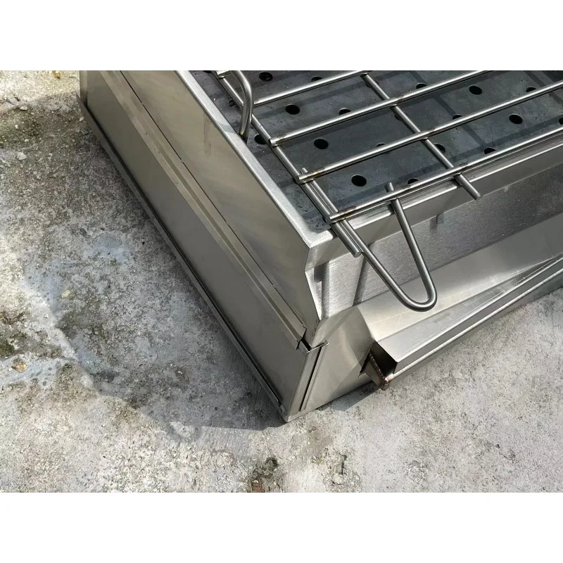 Stainless steel thickened extra thick clad steel furnace stainless steel charcoal barbecue grill Grill with numerical control
