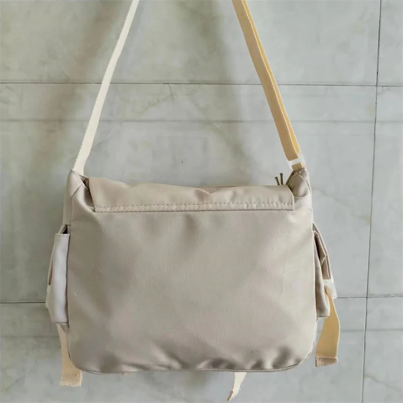 Large Capacity Nylon Crossbody Bag Image 10