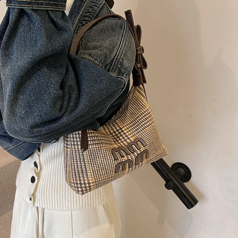 أزياء متعددة الاستخدامات للتسوق في الهواء الطلق تخزين حقائب مربعة صغيرة بسيطة عارضة جديدة المرأة منقوشة واحدة الكتف حقائب كروسبودي #1