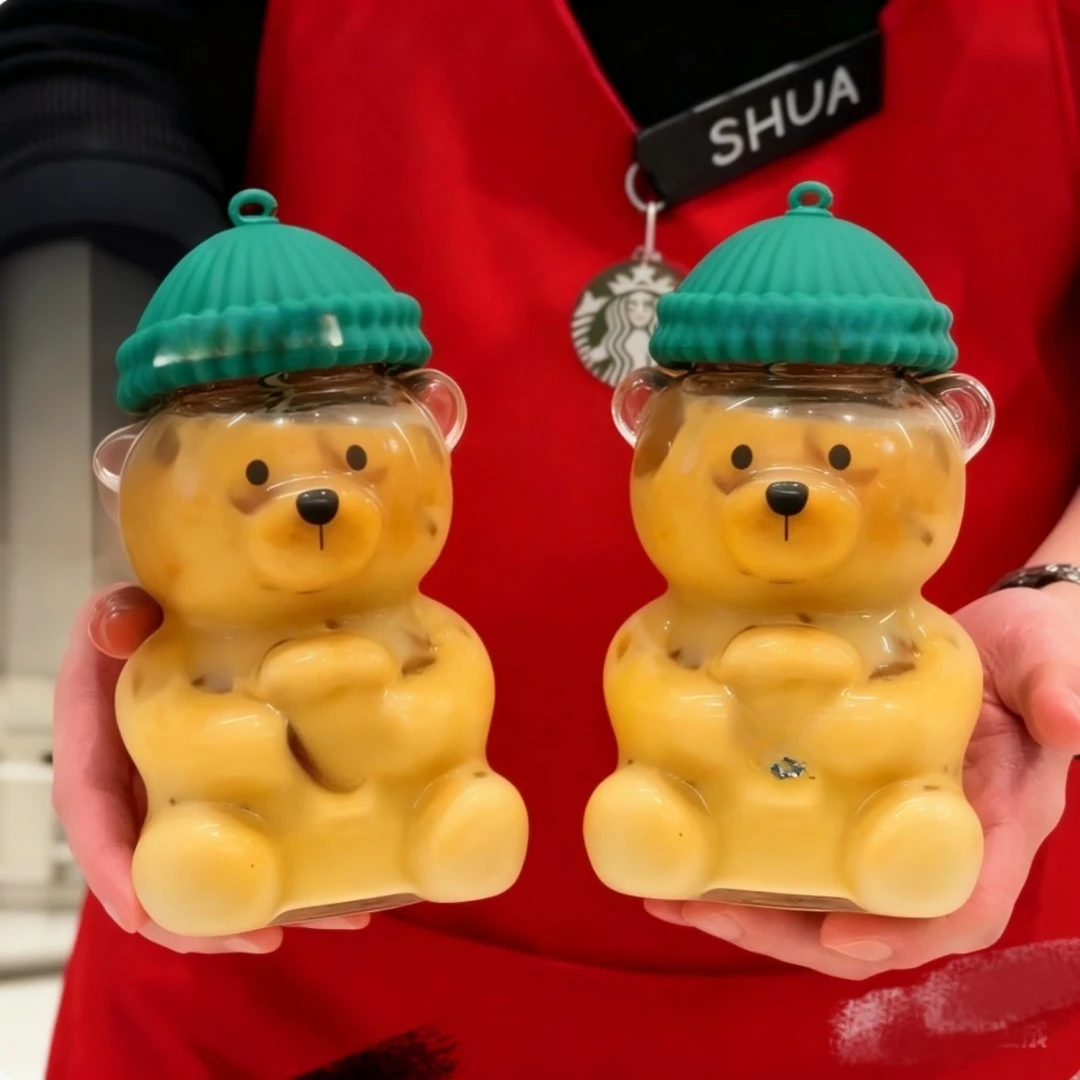 

Стеклянная пластиковая соломенная чашка для воды с плюшевым мишкой, удобная для холодных напитков, кофе и колы, легко носить с ежедневной основой.