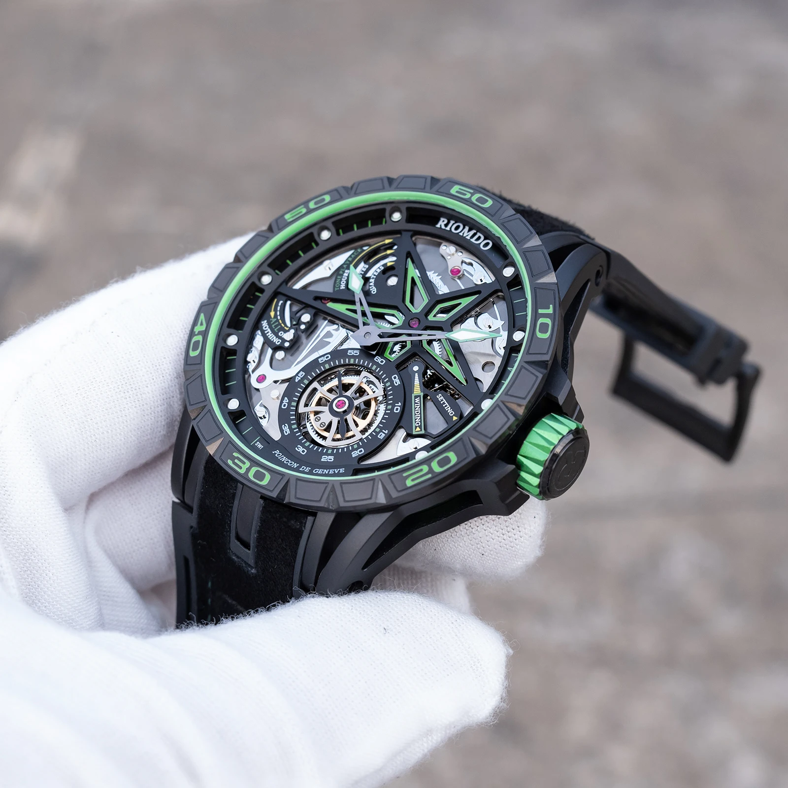 OBLVLO Luxus-Herrenuhr, komplett schwarz, PVD-beschichtet, mechanisches Automatikwerk, grünes Skelett-Zifferblatt, 50 m wasserdicht, Kautschukarmband, RD-905
