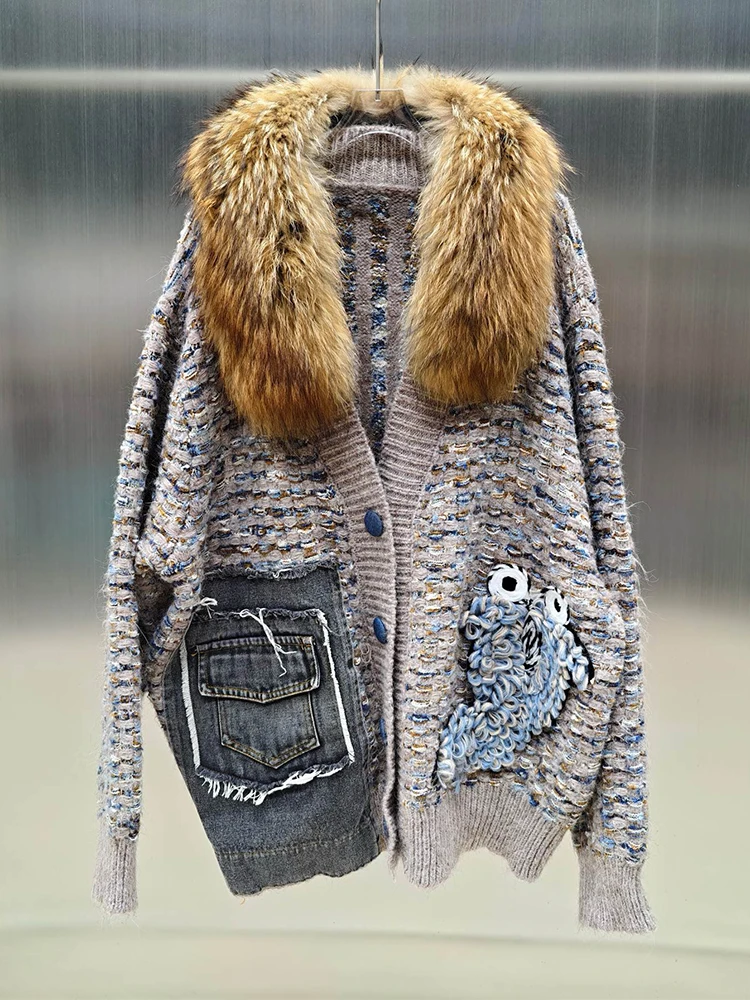 

2025 Women Autumn Luxury Special Real Raccoon Fur Collar Knitting Thick Denim Cloth Sweater Suit Coat