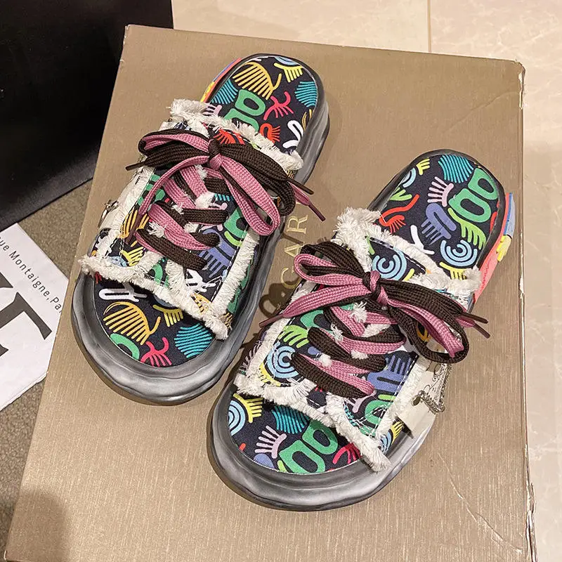 Internet Celebrity Graffiti Slippers Female Summer Outside Wear 2024 New Dissolve Thick Sole All Super Fire Flip-flops