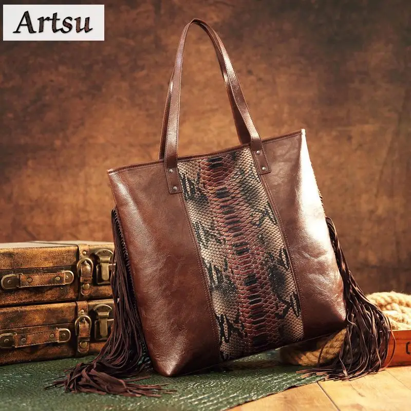 

Fashion European American Retro Tote Bag Trendy New Women's Bag Tote Serpentine Outdoor Shoulder Bag High Capacity Handbag ﻿