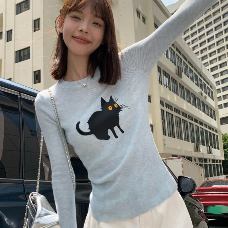 T-shirt da donna a maniche lunghe o-collo lavorato a maglia top sottili stampati Kawaii dimagranti moda coreana High Street Leisure All-match autunno