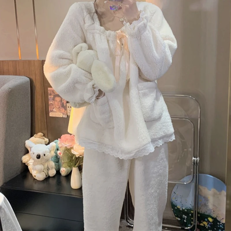 

Sweet Sleepwear for Women in Winter Warm and Plush Square Neck Solid Color Loose Home Clothes Пижама Женская