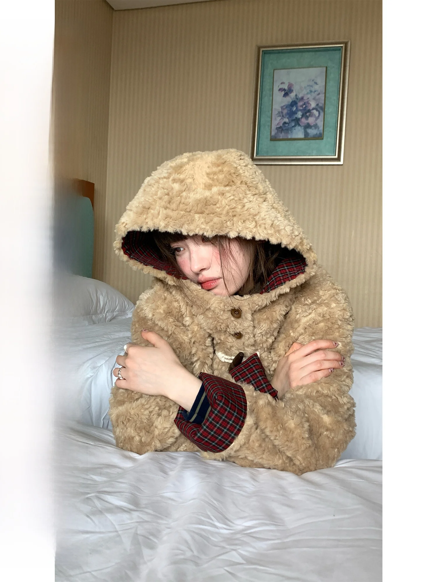 

Rainy Korean Sle Warm Lamb Fur Coat Winter Women's Plaid Splicing Hat Winter Outerwear Casual Loose Fit Long Sve