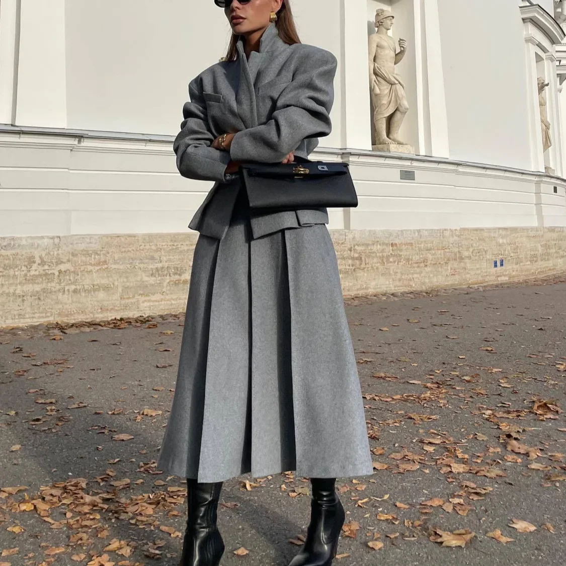 

Blazer Skirts Two Piece Set Women Winter Grey Lapel Slim Fit Blazers Pleated Skirt 2025 Autumn Winter New Lady Office Outfits