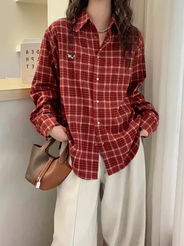 

Women's Plaid Long Sleeve Shirt Loose Fit Casual Style Button up Top Vintage Brushed Finish Embroidered Dog Design Spring Autumn