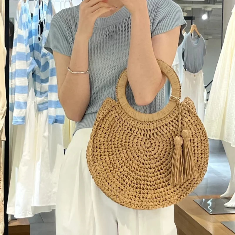

Богемная соломенная сумка-тоут для женщин, вместительная пляжная сумка для летнего отдыха с дизайном с кисточками, повседневная круглая сумка через плечо