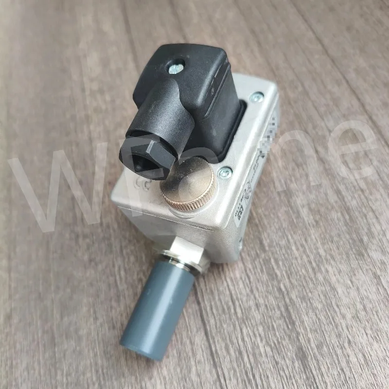 

Position sensor 627500015, chiller unit spare parts, compressor components