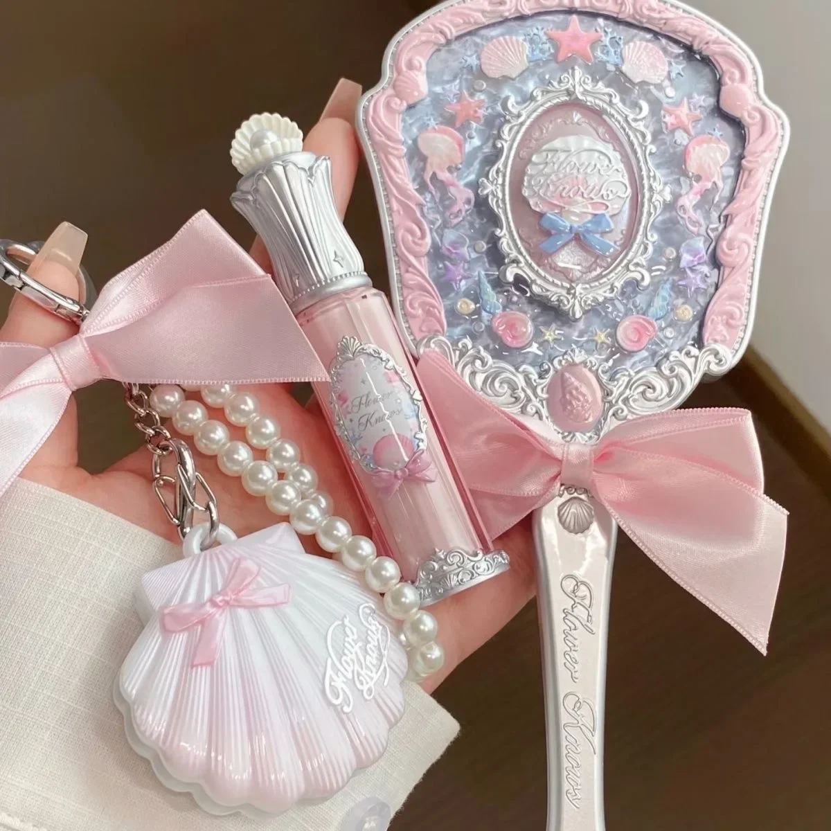 Flower Know Shell's Jewel Collection Cosmetic Mirror Hand Holding Mirror Relief Makeup Tools