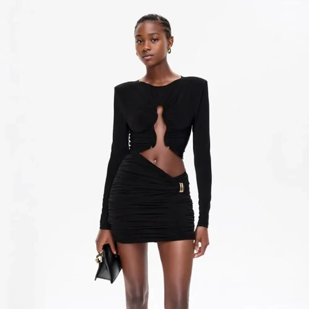 Plissee Hip Wrap Kleider Frauen O Hals Langarm Aushöhlen Sexy Kleid Damen Club Dünne Schwarz Weiß Hip Wrap Bodycon Kleider