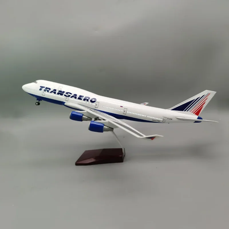 B747 Russia Transaero Airplane Model Toy 1/150 Airline 747 Plane Model Light and Wheel Landing Gear Plastic Resin Plane Model