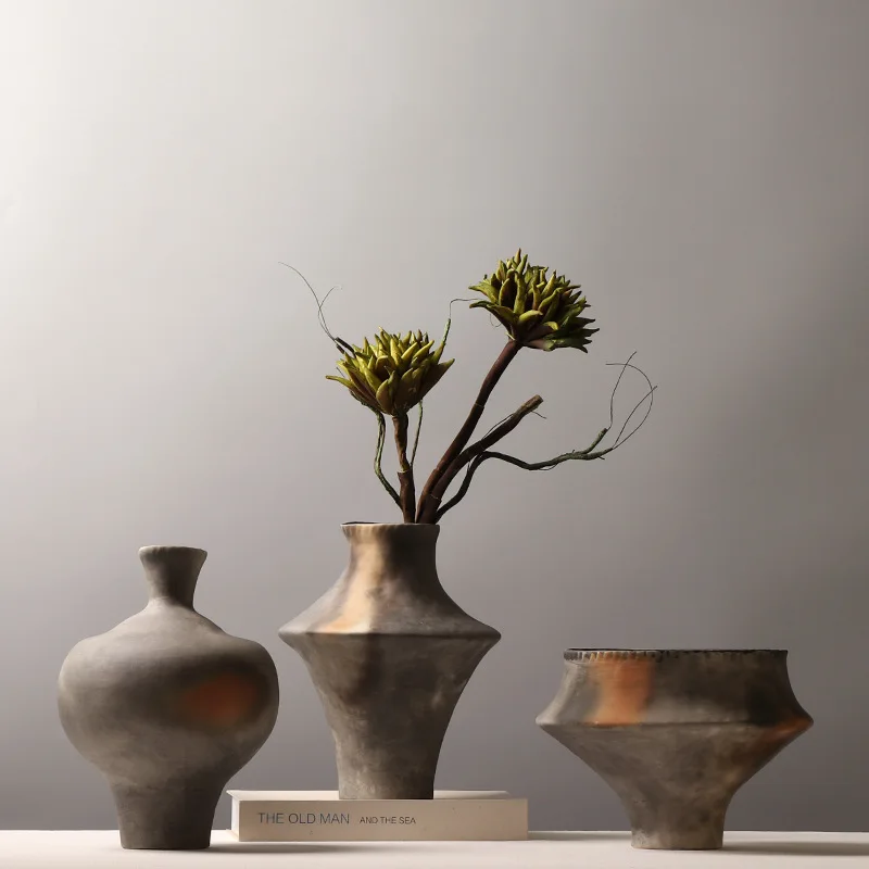 Retro Gray Speckled Ceramic Vase Exquisite Round-bottom Abstract Illustration Vase Creative Wabi-sabi Minimalist Home Decoration