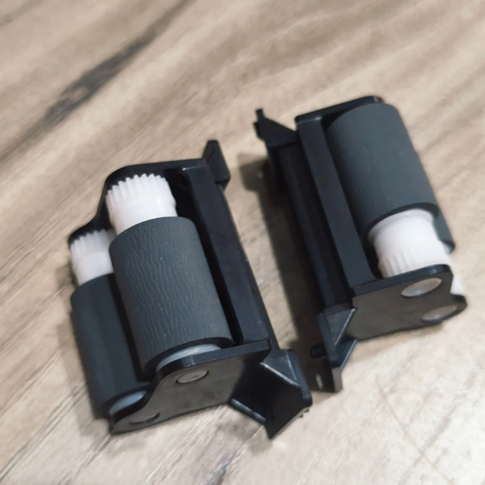 

1X JC93-00673A Pickup Feed Roller for SAMSUNG C1810 C1860 C2620 C2670 C2680 C3010 C3060 CLP415 CLP475 CLP680 CLX4195 CLX6260