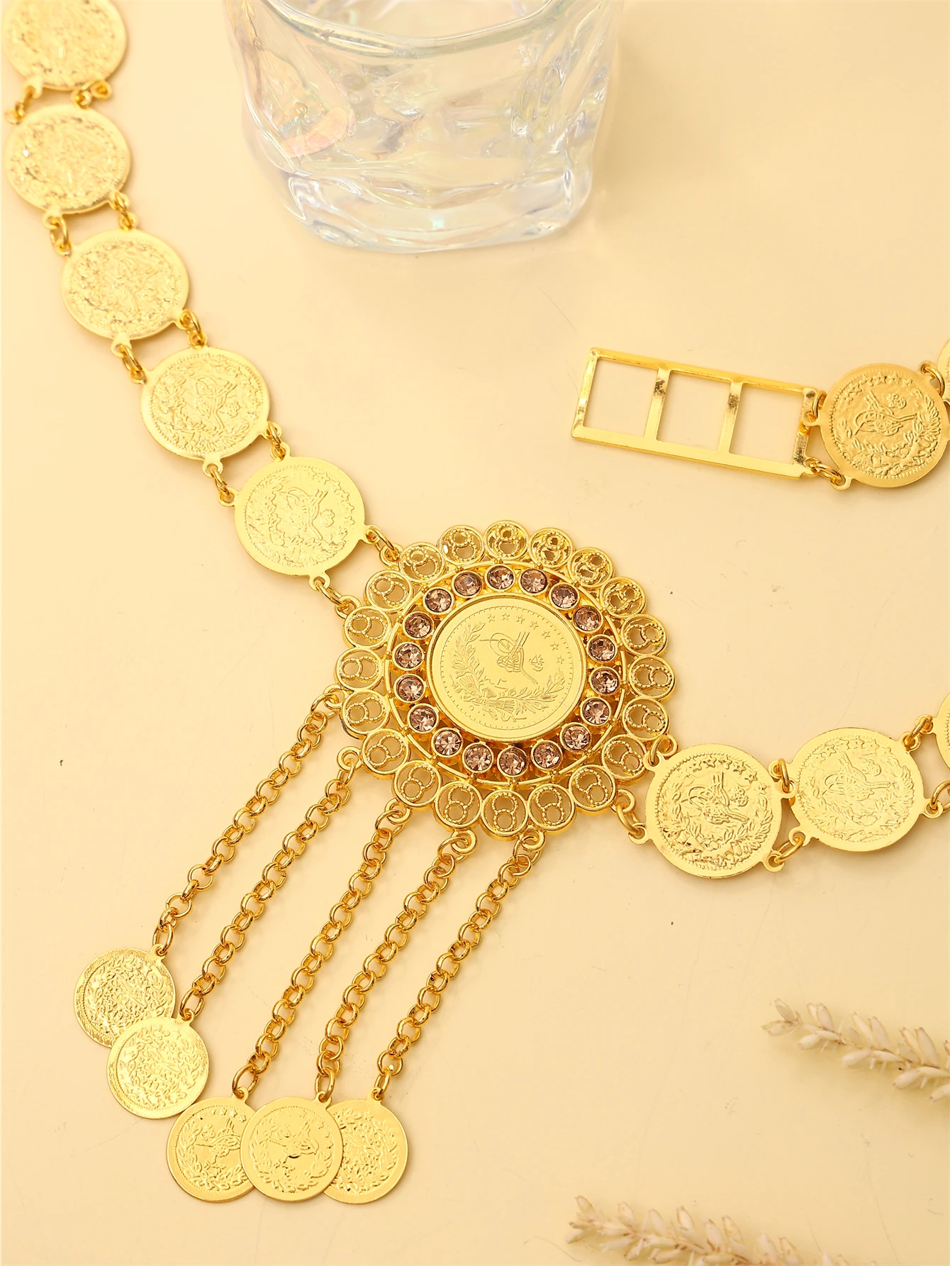 

Retro Women's Metal Necklace Earrings Set Shain Arab National Style Hollow-out Design Bridal Jewelry Accessories