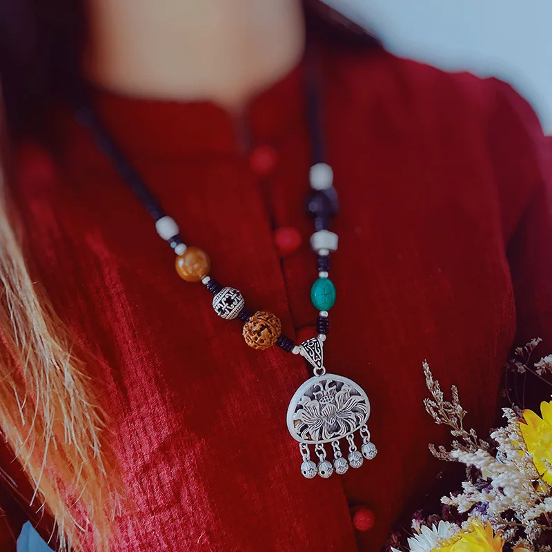 Vintage Metal Butterfly Tassel Pendant Men's and Women's Necklace Amulet Good Lucky Sweater Chain ‌ Freedom Beautiful Jewelry