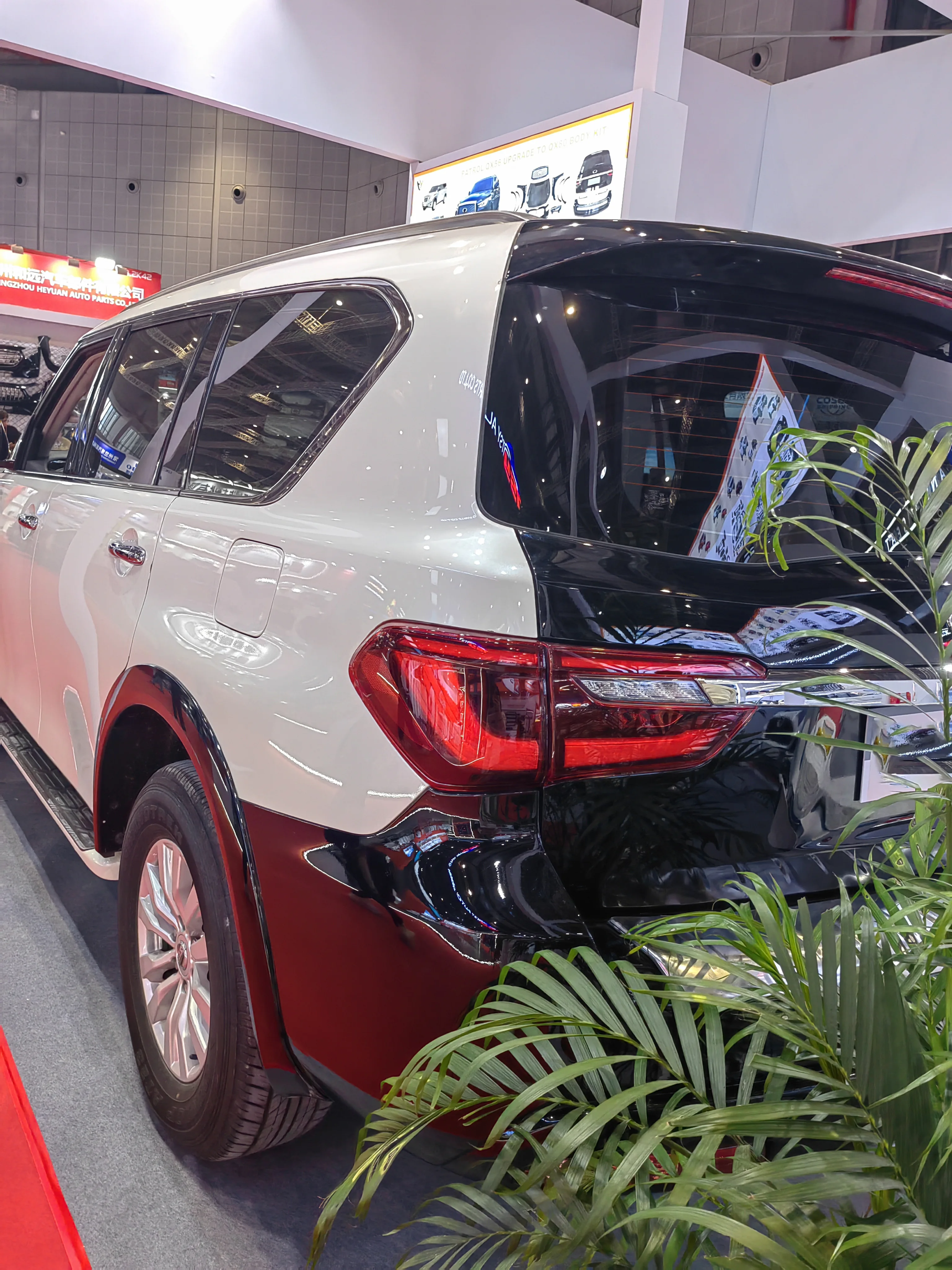 طقم الجسم المصد الأمامي/الخلفي 2010-2019 لنيسان باترول Y62 لإنفينيتي QX56 إلى إنفينيتي QX80 2017 2018 #6