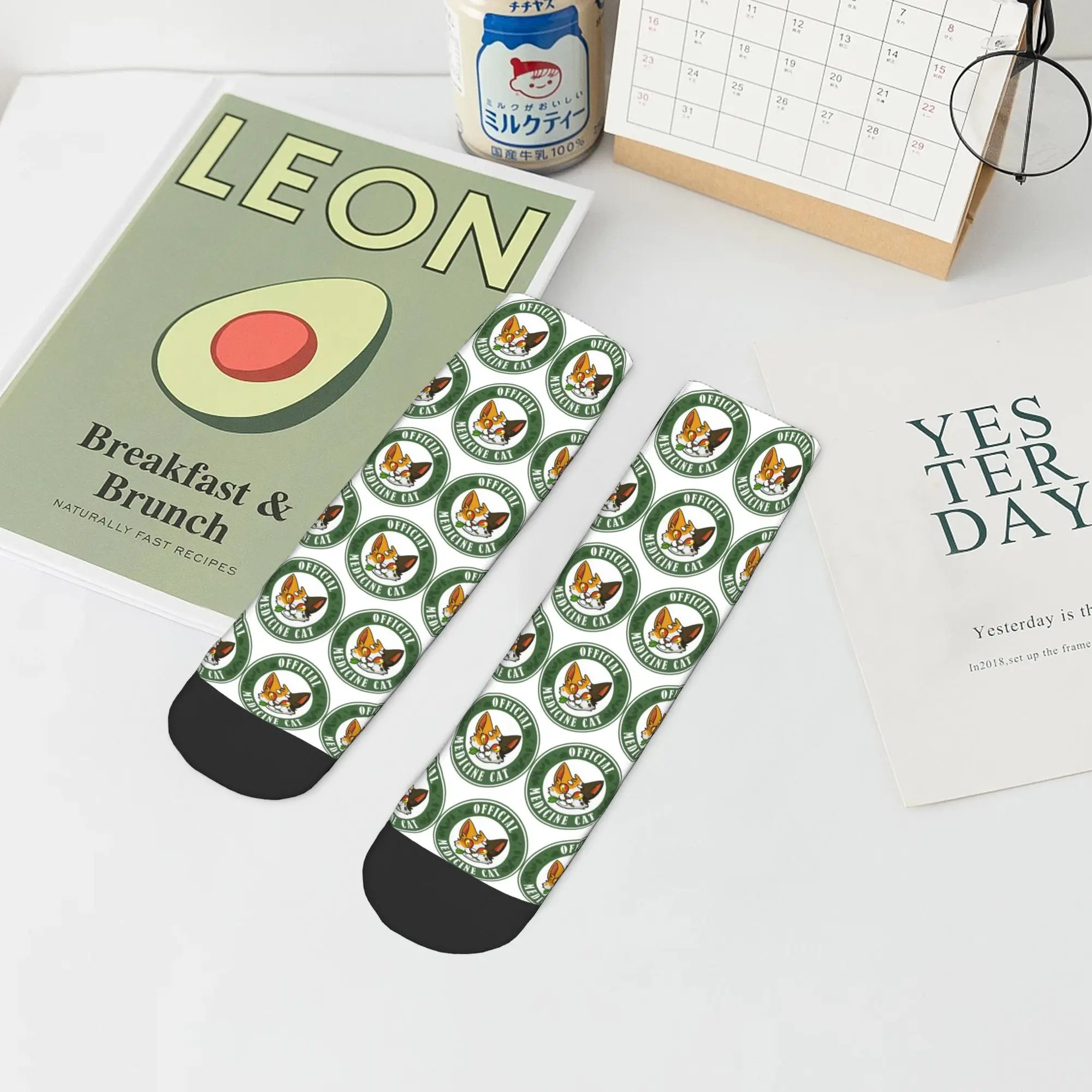 Calcetines de gato medicinal de 4 guerreros para todas las estaciones, calcetines Harajuku súper suaves, medias informales para hombres y mujeres, regalos de navidad