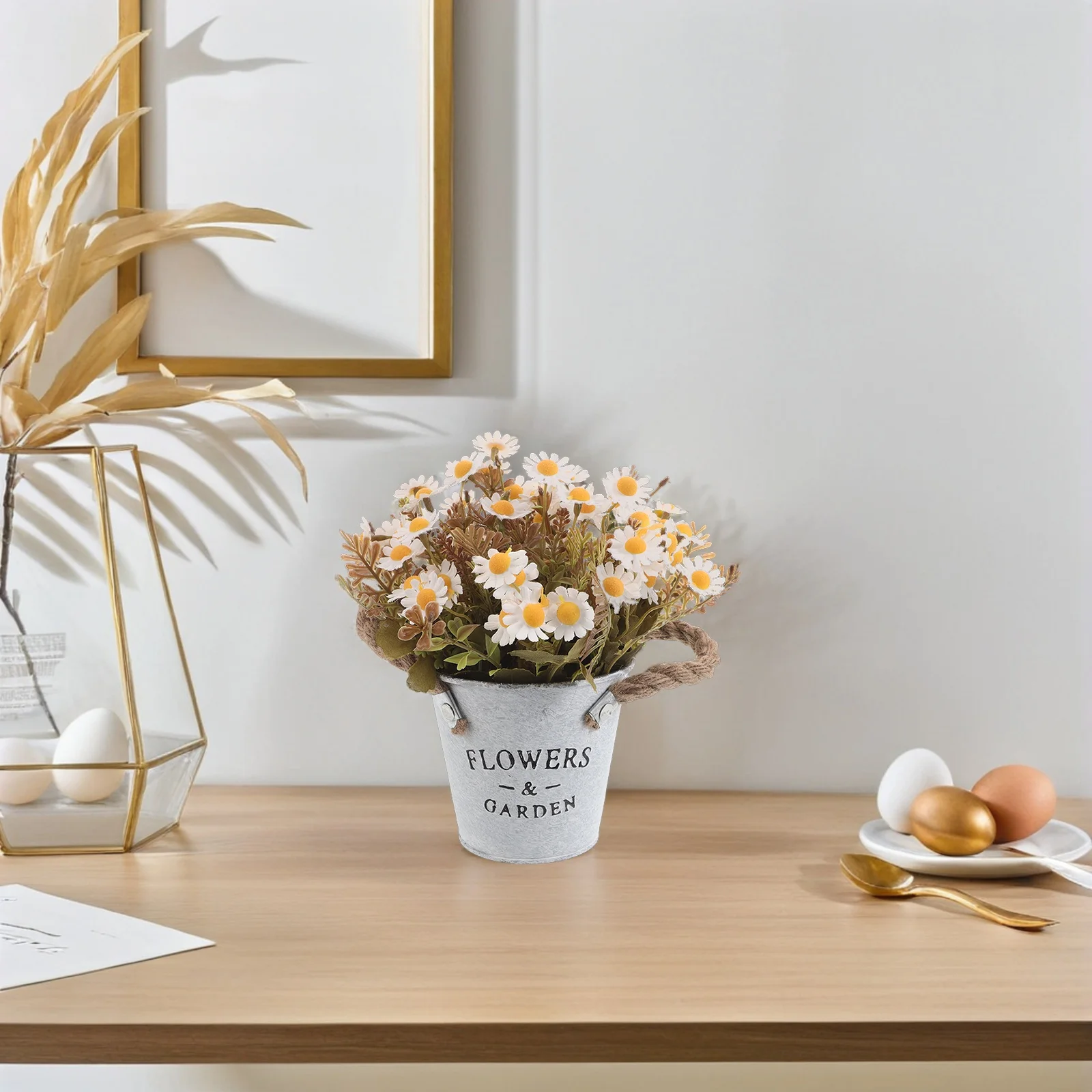 

Artificial Daisy Potted Plant Realistic Fake Flower Bonsai Indoor Outdoor Decorative Table Centerpiece Spring Summer