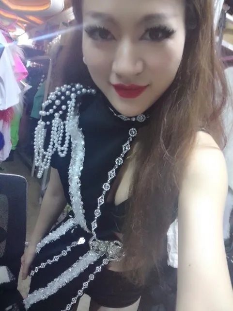 Novedad, traje de escenario de Jazz para mujer, vestido individual con cuentas negras y rojas, traje de actuación para equipos de baile, club nocturno, Bar, DJ, ropa de cantante